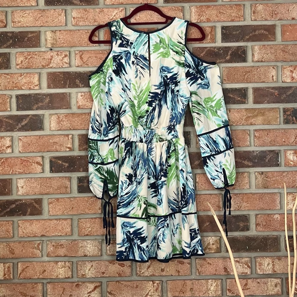 Adelyn Rae Dress - Picture 2 of 4